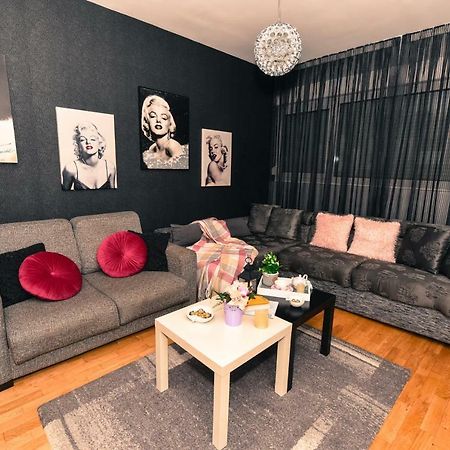 Marilyn Apartment Budva Eksteriør billede