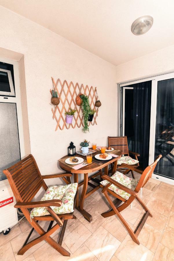Marilyn Apartment Budva Eksteriør billede